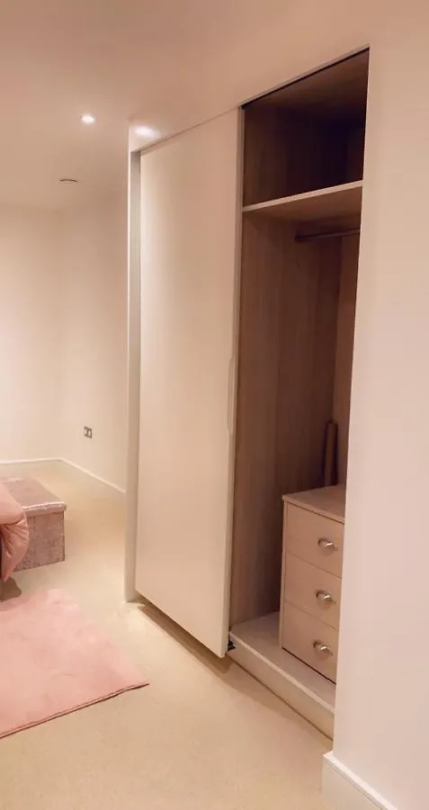 Excel Apartment London 0*,  United Kingdom